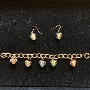 Gold Tone Murano Glass Heart Charm Bracelet/8 Inch/Matching Pierced Earrings